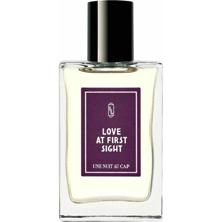 Une Nuit Nomade Love at First Sight